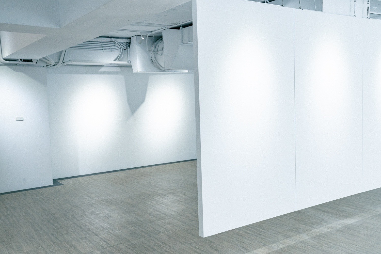 LINE_ALBUM_9 F問空間（色調統一調白）_250529_96